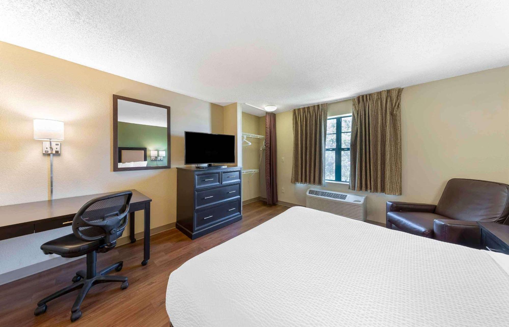 Extended Stay America Suites - Houston - Galleria - Uptown מראה חיצוני תמונה